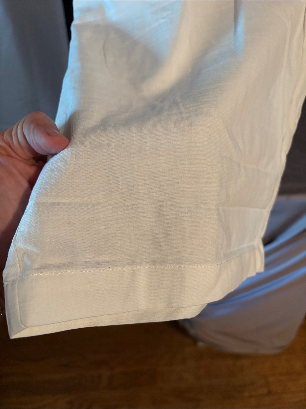 Men's White Elastic-Waist Chinos - Picture 6 of 9